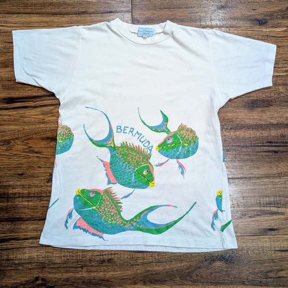 80s Vintage Bermuda Tshirt bold piranha print - Picture 5 of 6